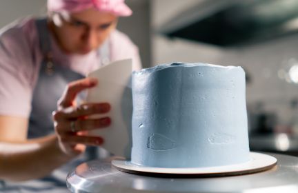 How to Frost a Cake Like a Pro | Recipes, Tips & Answers to Common Questions